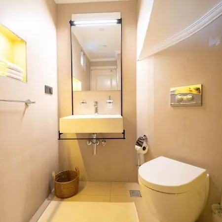 Cetinkaya 3 Apartman Kaş